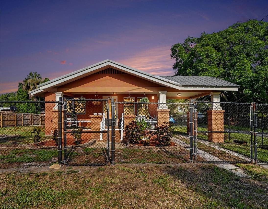 9907 Maggie St., Gibsonton, FL 33534