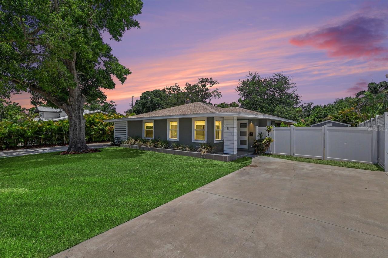 3511 W Azeele St., Tampa, FL 33609