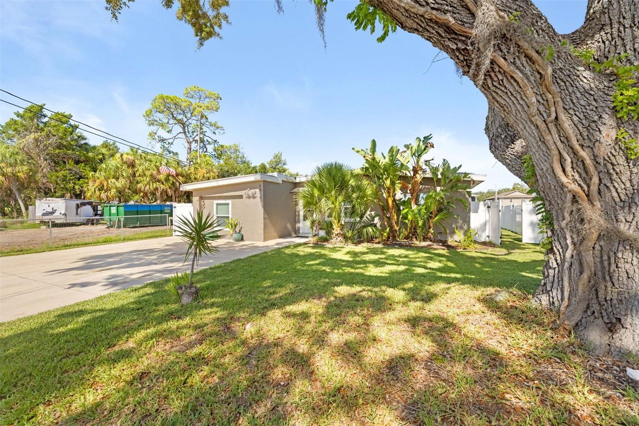 5041 Maplewood Dr., Hernando Beach, FL 34607