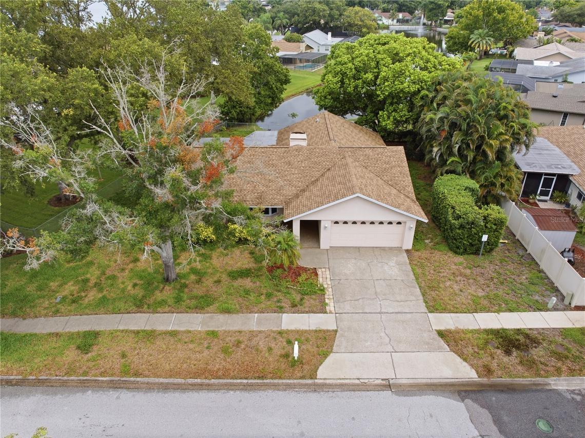 9743 106th Ave., Largo, FL 33773