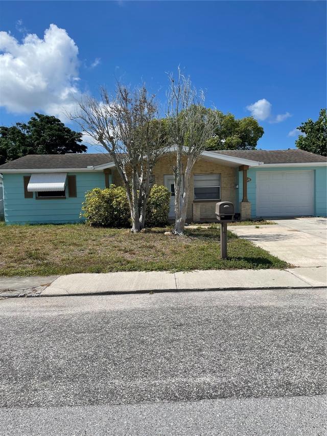 3128 Kilburn Rd., Holiday, FL 34691