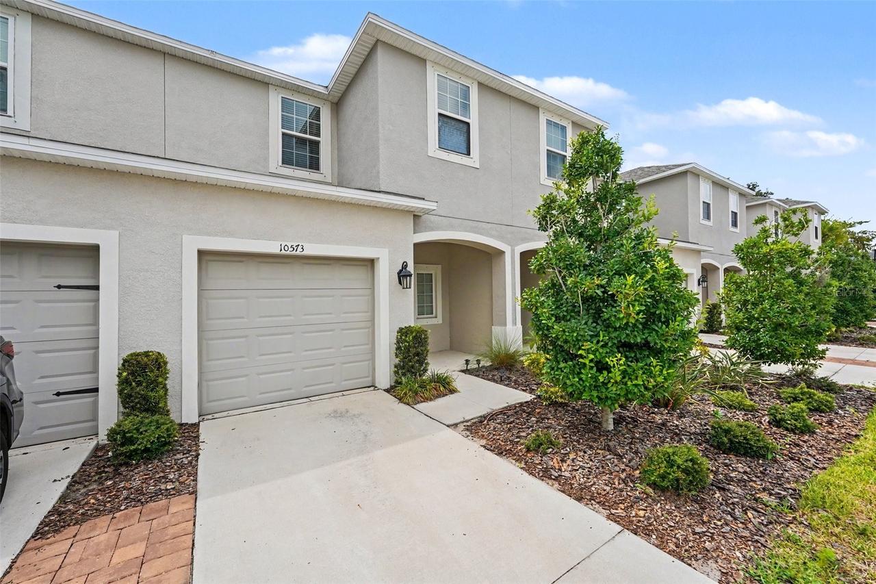 10573 Oakside Dr., Palmetto, FL 34221