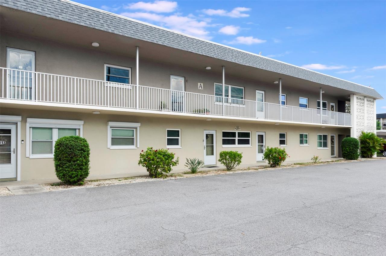 1225 58th St. #203A, St Petersburg, FL 33710