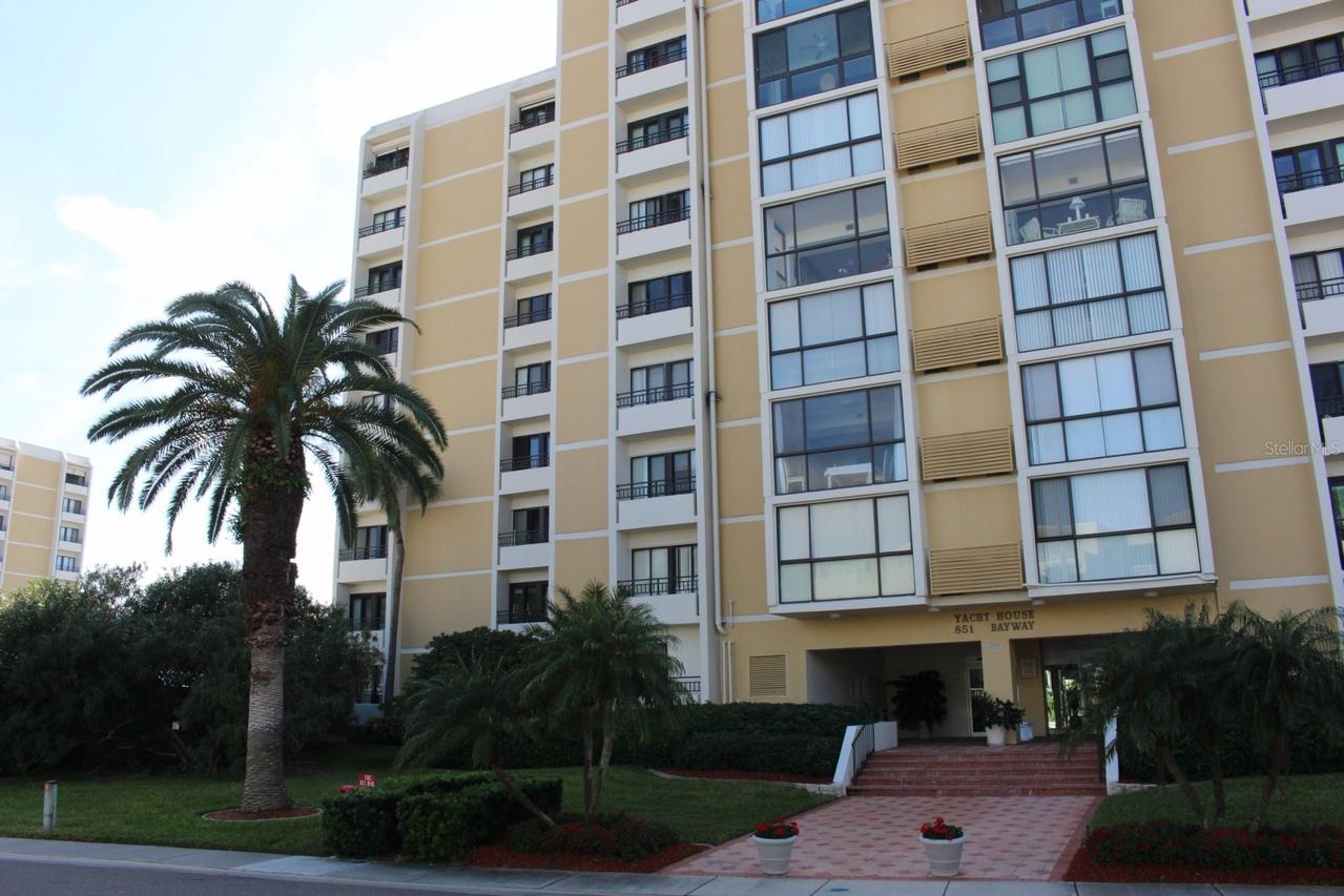 851 Bayway Blvd. #101, Clearwater Beach, FL 33767