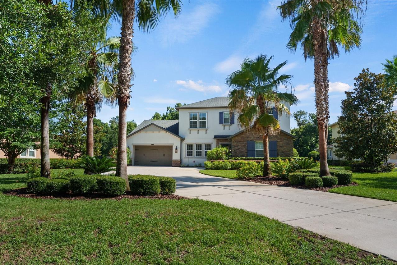 2608 Meadow Grange Ln., Lutz, FL 33559