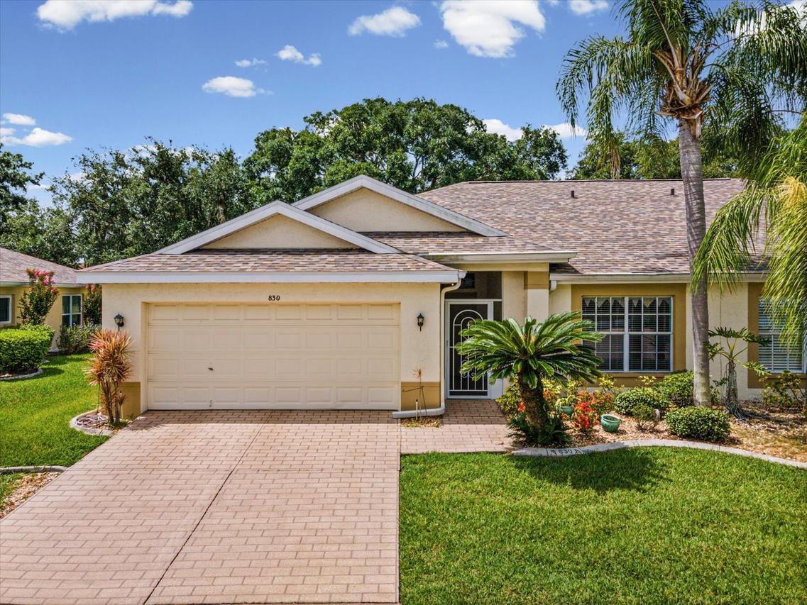 830 Mccallister Ave., Sun City Center, FL 33573