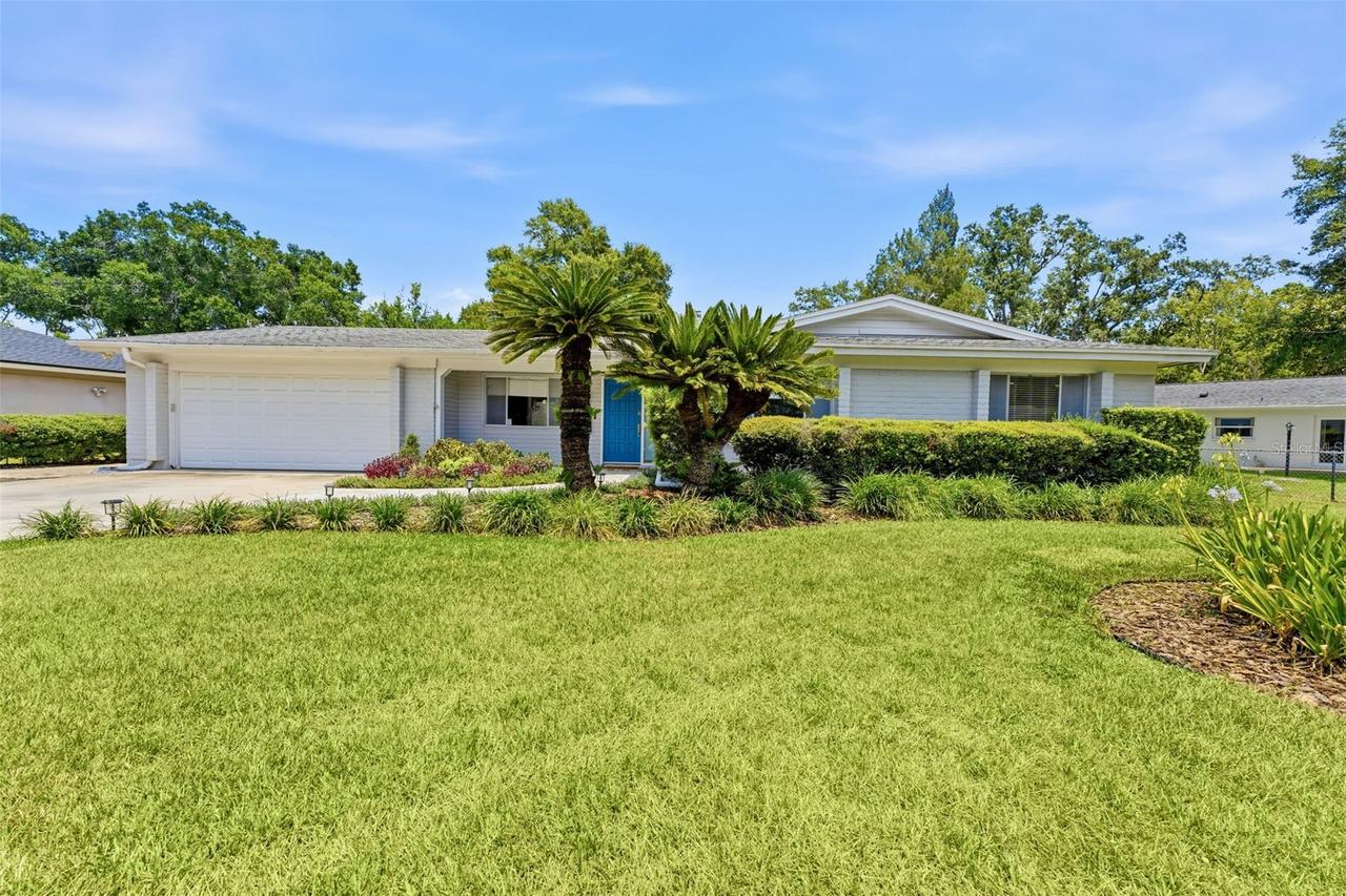 10603 Orange Grove Dr., Tampa, FL 33618