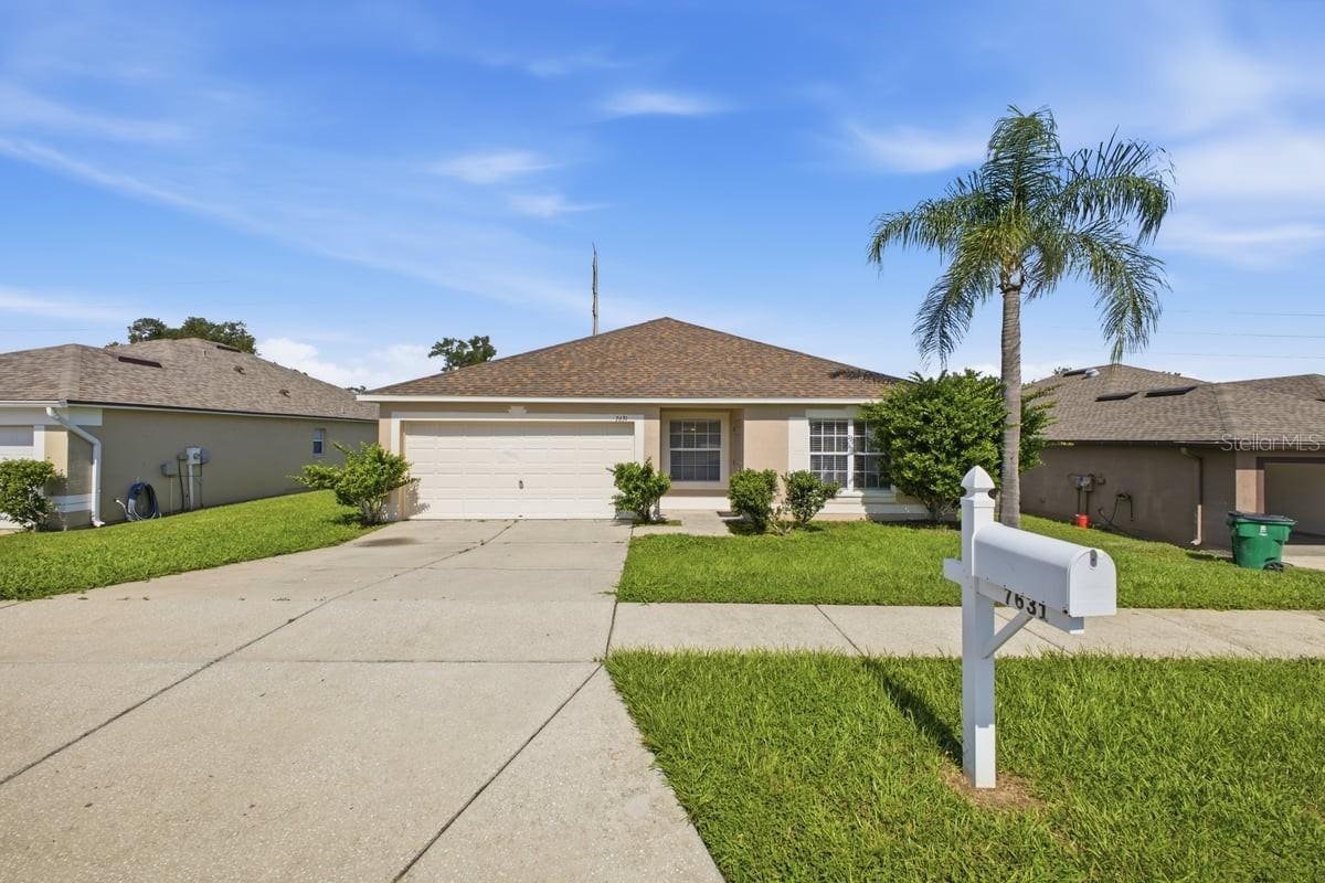 7631 Merchantville Cir., Zephyrhills, FL 33540