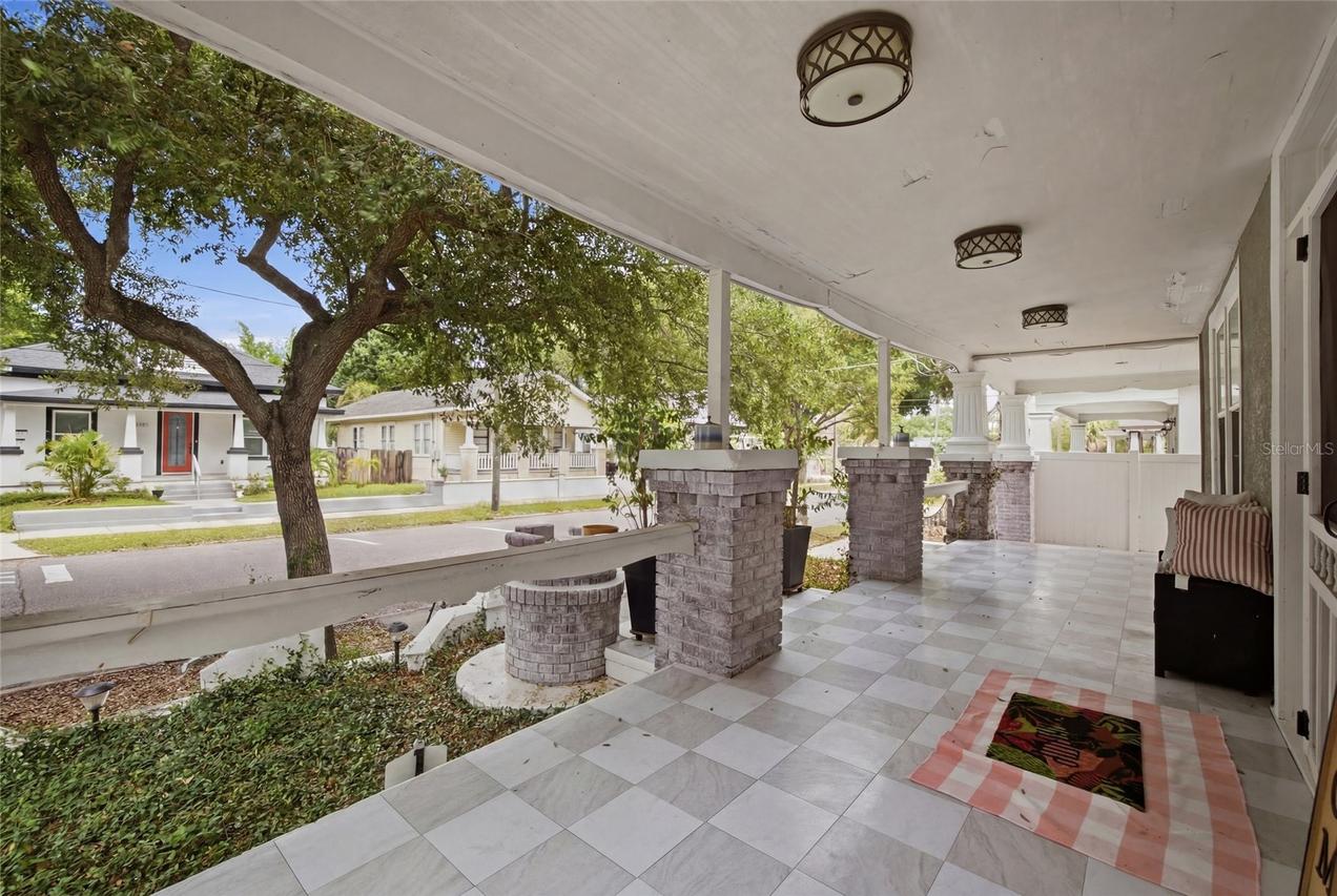 2132 W Beach St., Tampa, FL 33607