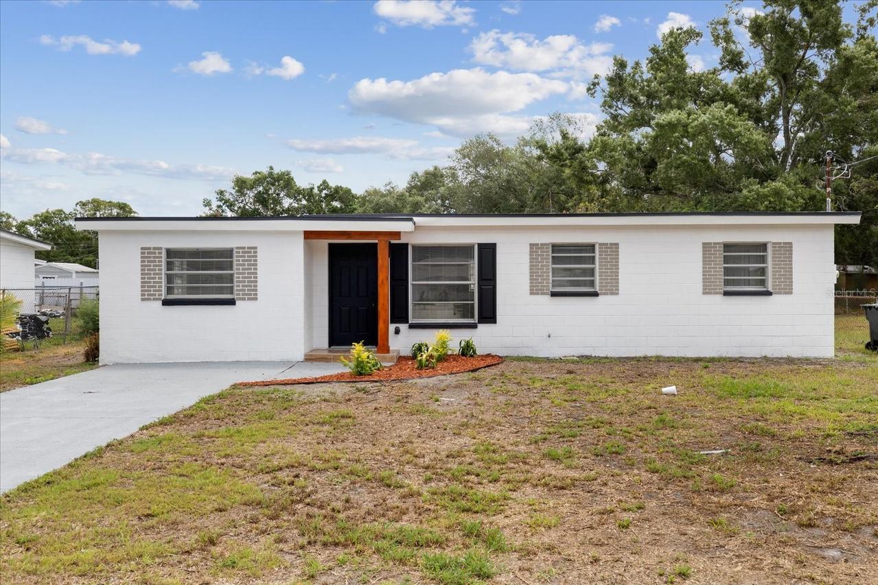 4922 S 82nd St., Tampa, FL 33619