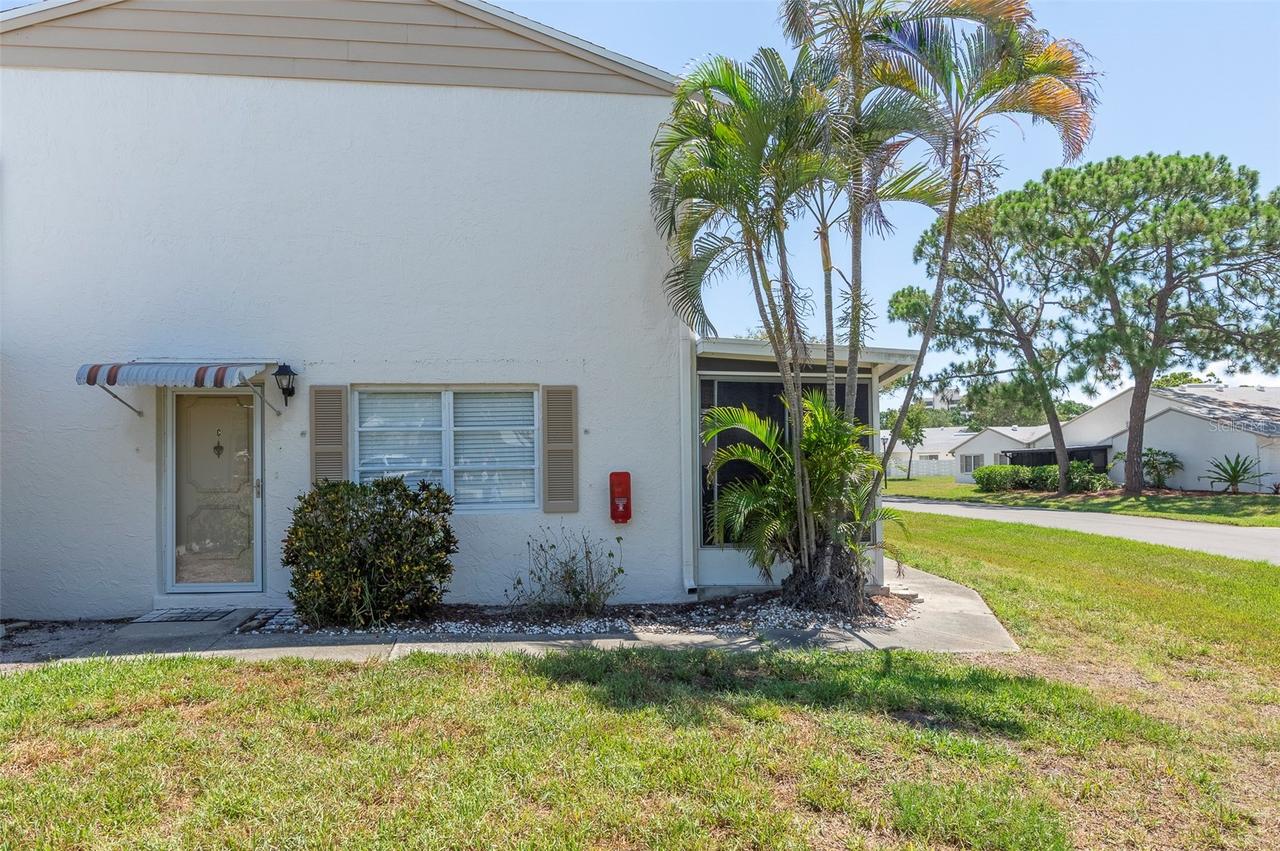 3281 38th Way #C, St Petersburg, FL 33711