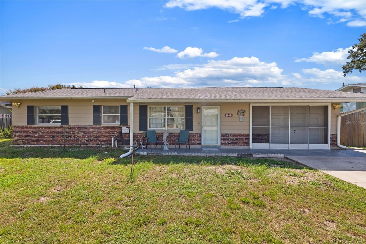 5906 Cypress St., Zephyrhills, FL 33542