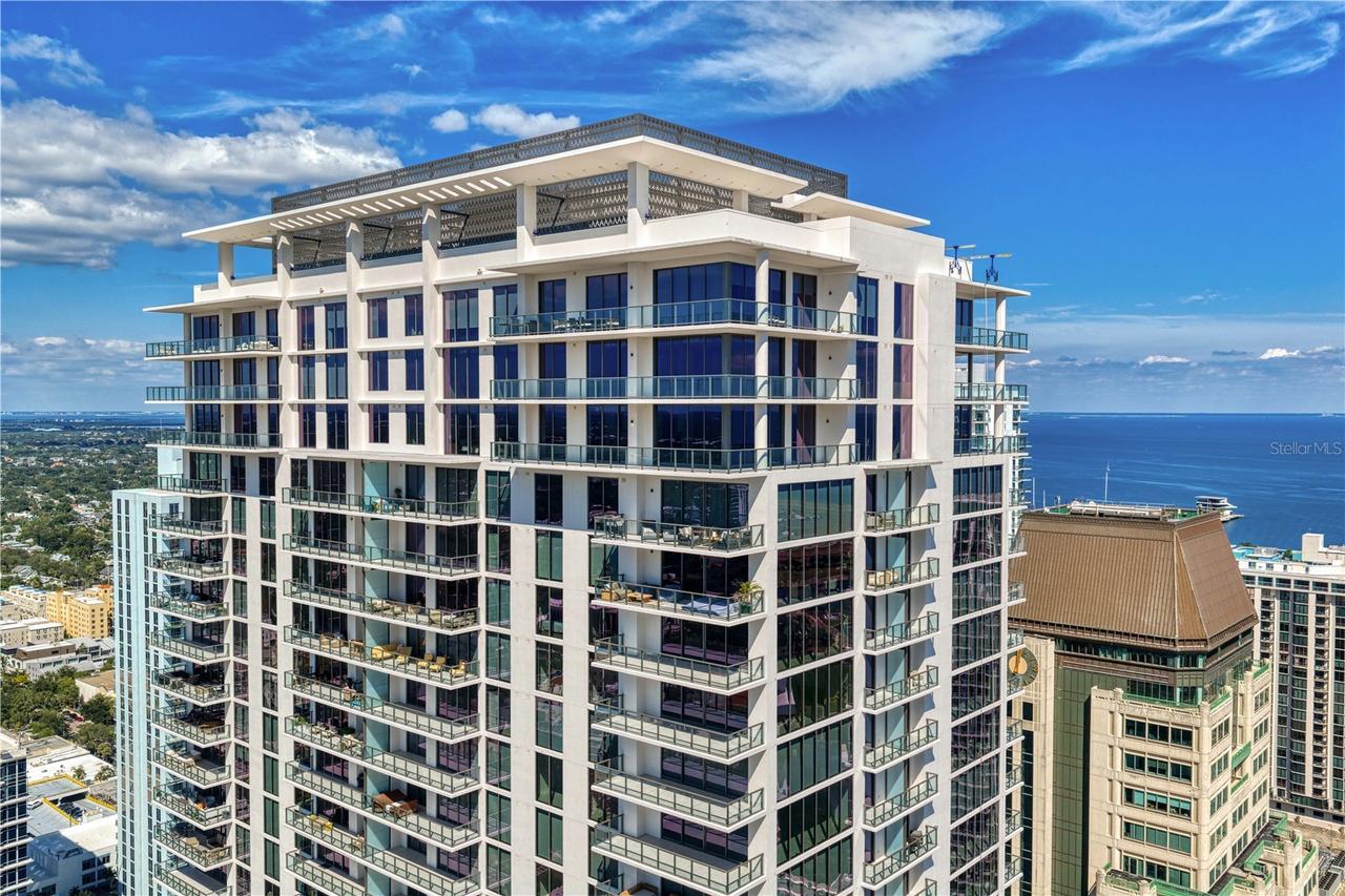 275 1st Ave. #4004, St Petersburg, FL 33701