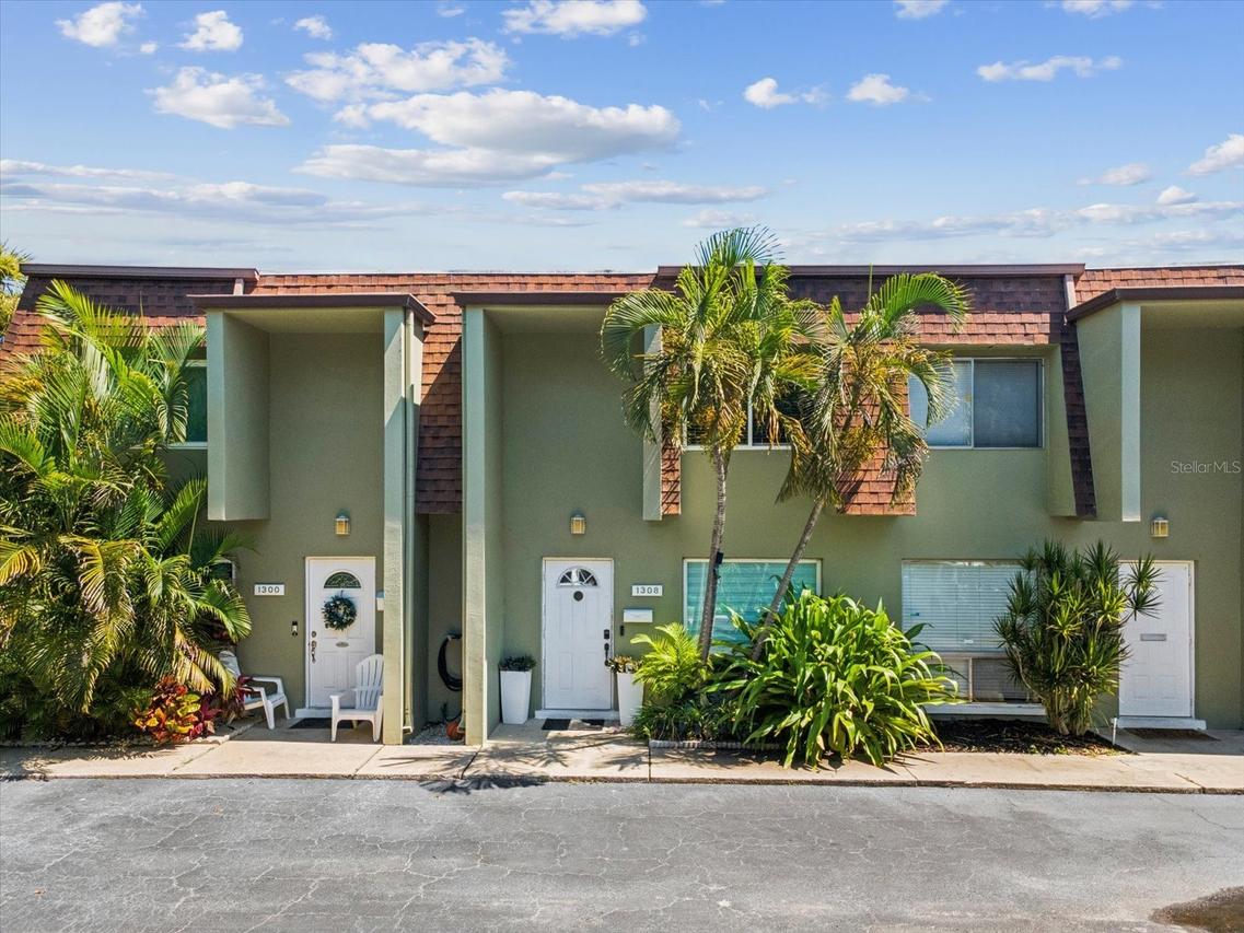 1308 70th St., St Petersburg, FL 33710