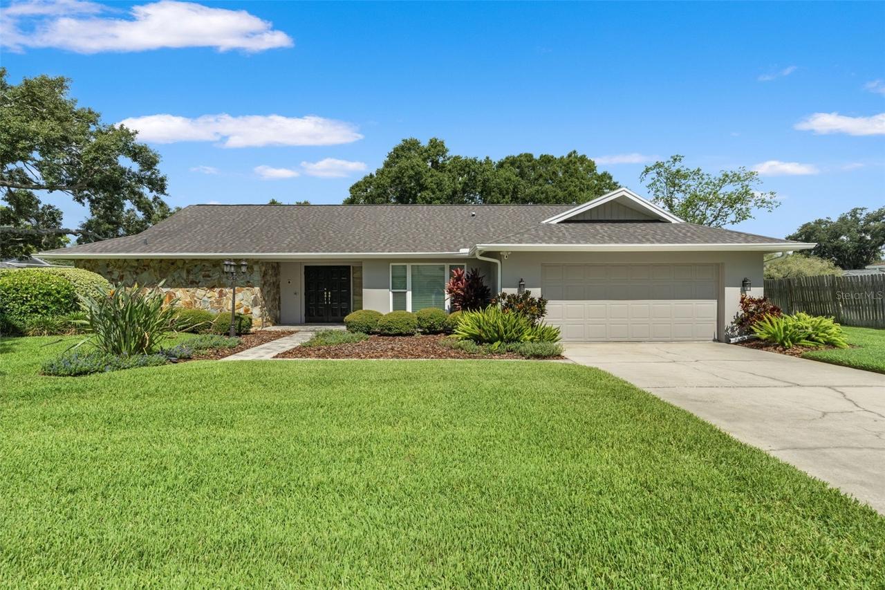 13916 Middle Park Dr., Tampa, FL 33624