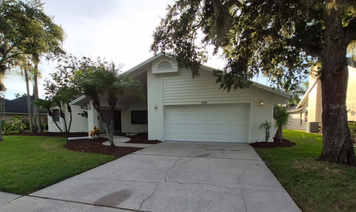 5461 Oakridge Dr., Palm Harbor, FL 34685