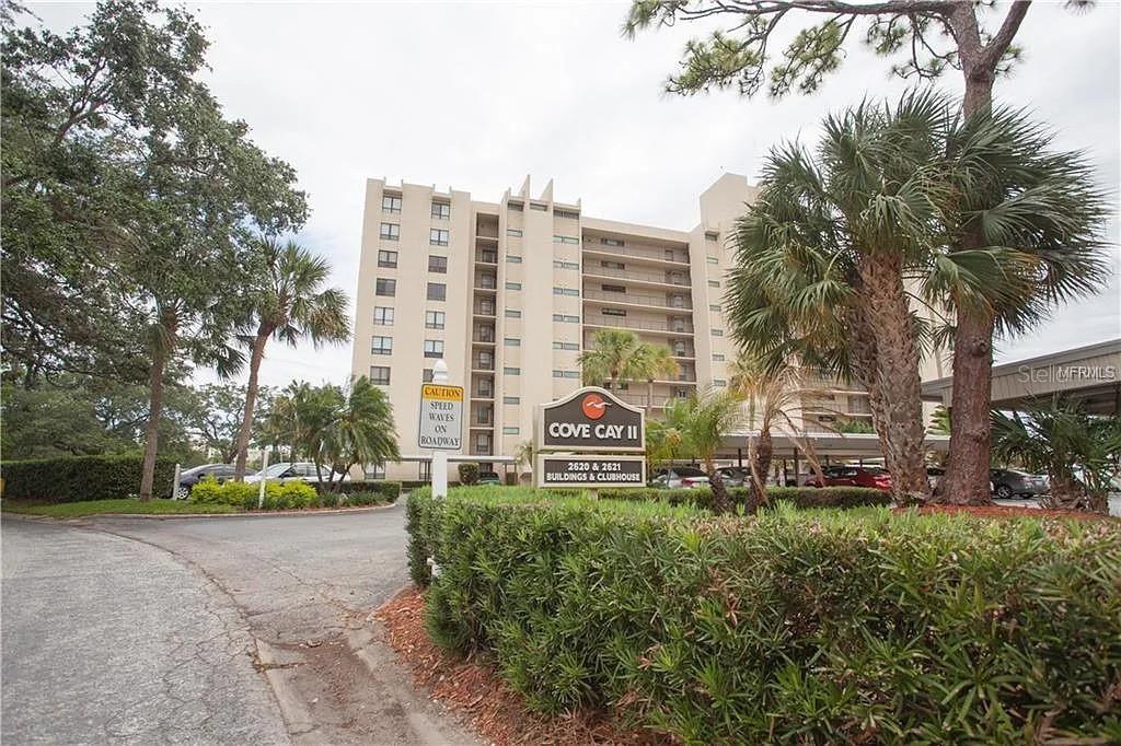 2621 Cove Cay Dr. #105, Clearwater, FL 33760