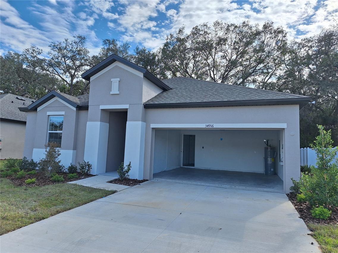 34916 Mulrion Dr., Zephyrhills, FL 33541