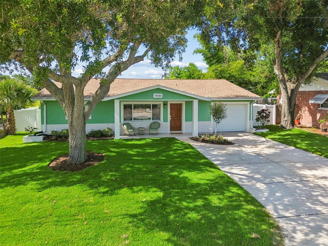 14584 Apache Ave., Largo, FL 33774