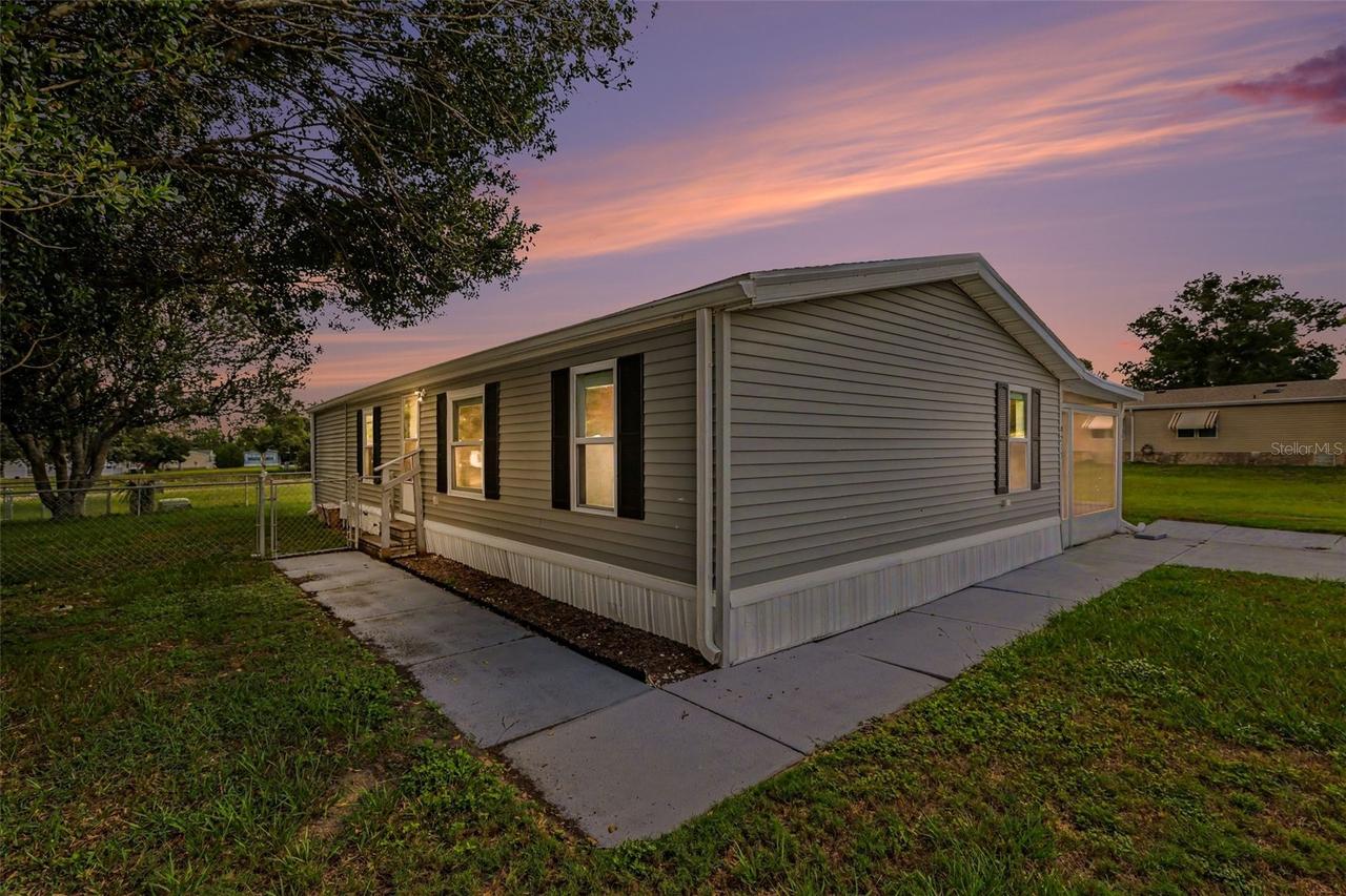 9213 Salisbury Dr., Brooksville, FL 34613
