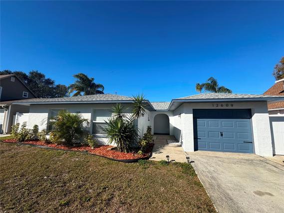 New Construction Homes For Sale This Week That Attend Oakhurst Elementary School: July 8th to July 14th