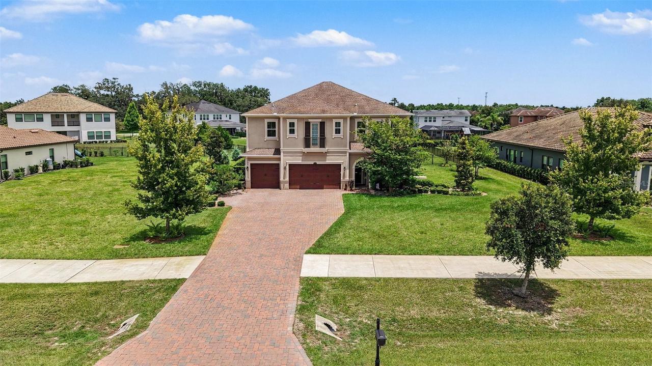 17823 Daisy Farm Dr., Lutz, FL 33559