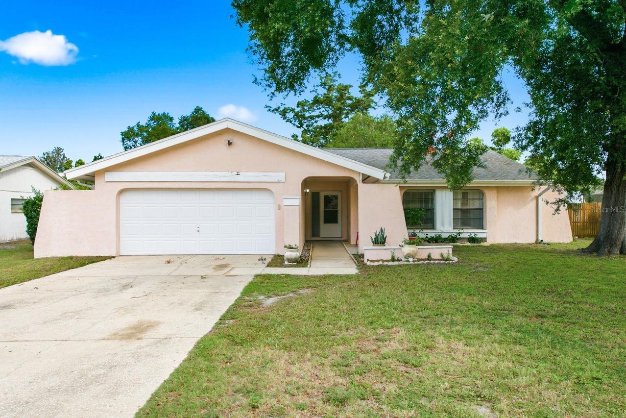 3916 Lake St George Dr., Palm Harbor, FL 34684