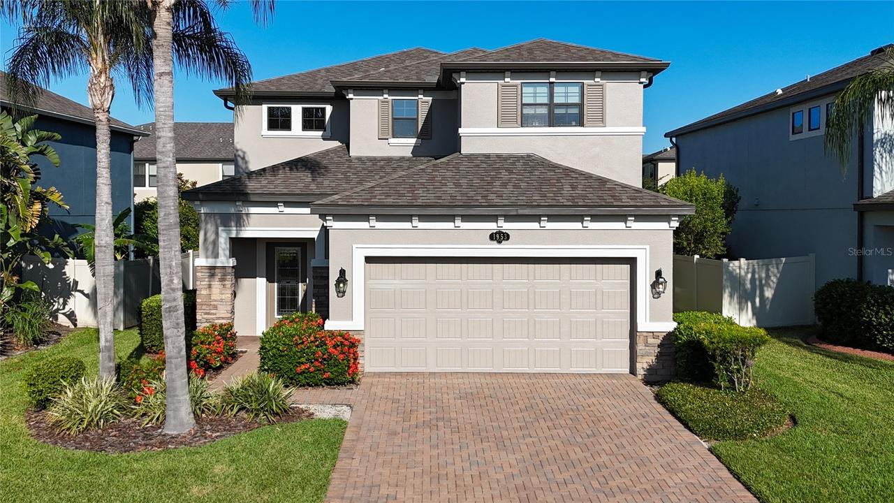 1953 Nature View Dr., Lutz, FL 33558