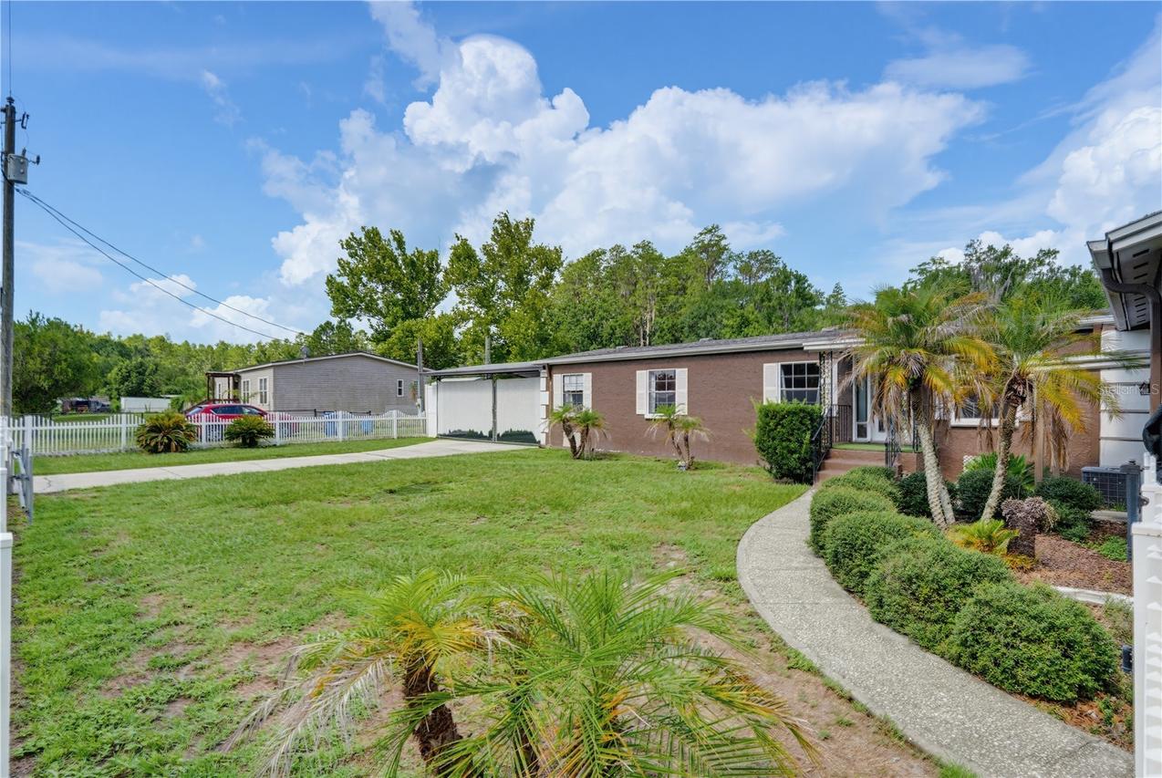 7421 Henry Dr., Land O Lakes, FL 34638