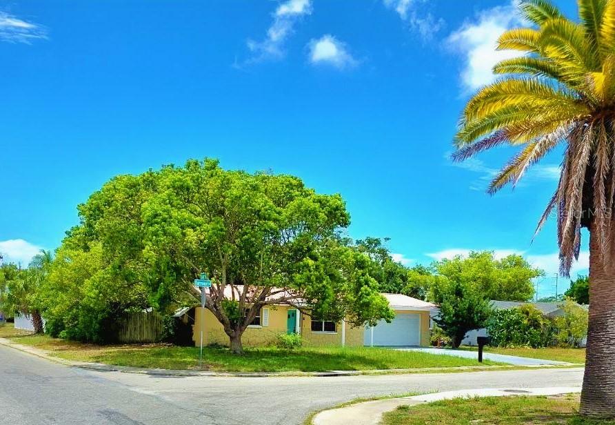 3150 Fairmount Dr., Holiday, FL 34691
