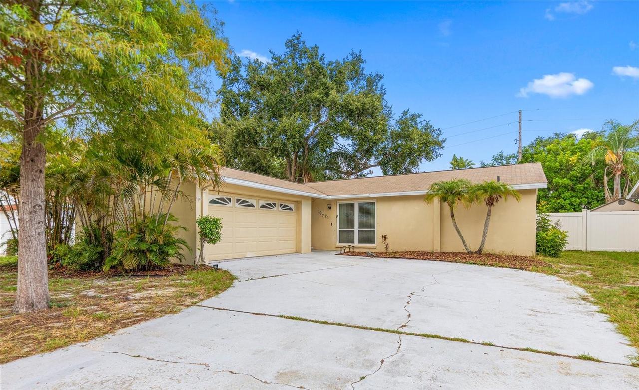 10721 119th St., Seminole, FL 33778