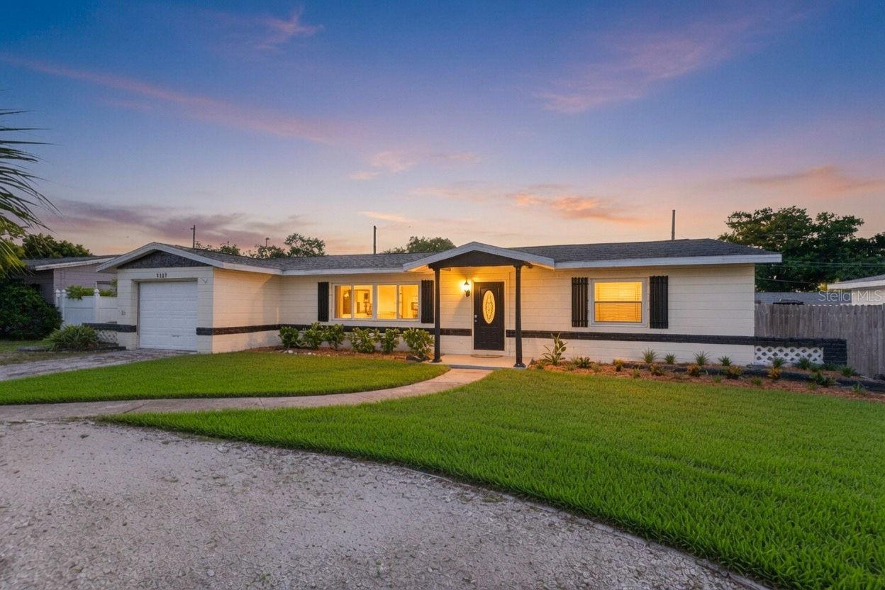 5127 62nd St., Kenneth City, FL 33709