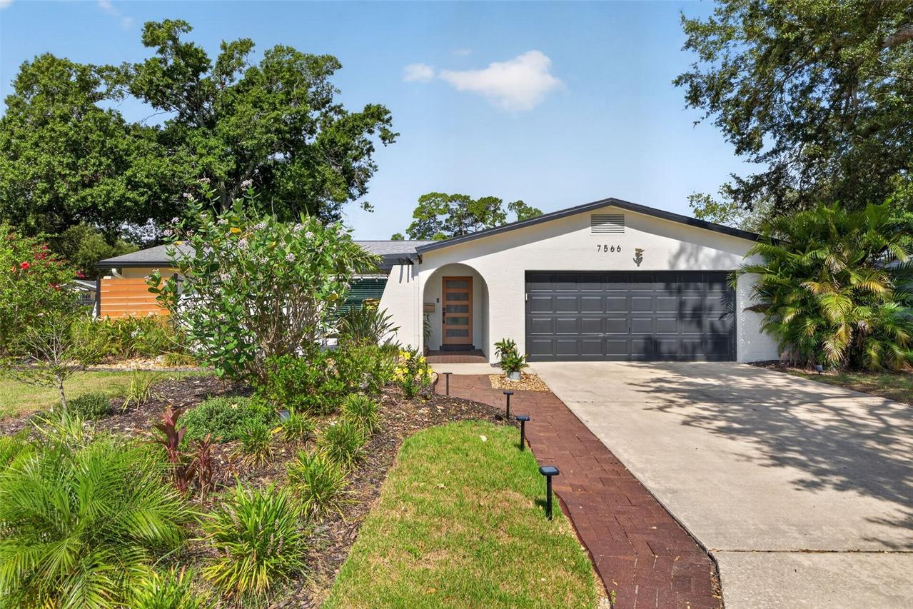 7566 20th St., St Petersburg, FL 33702
