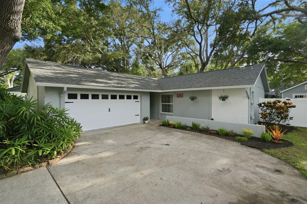 201 Arbor Glen Dr., Palm Harbor, FL 34683