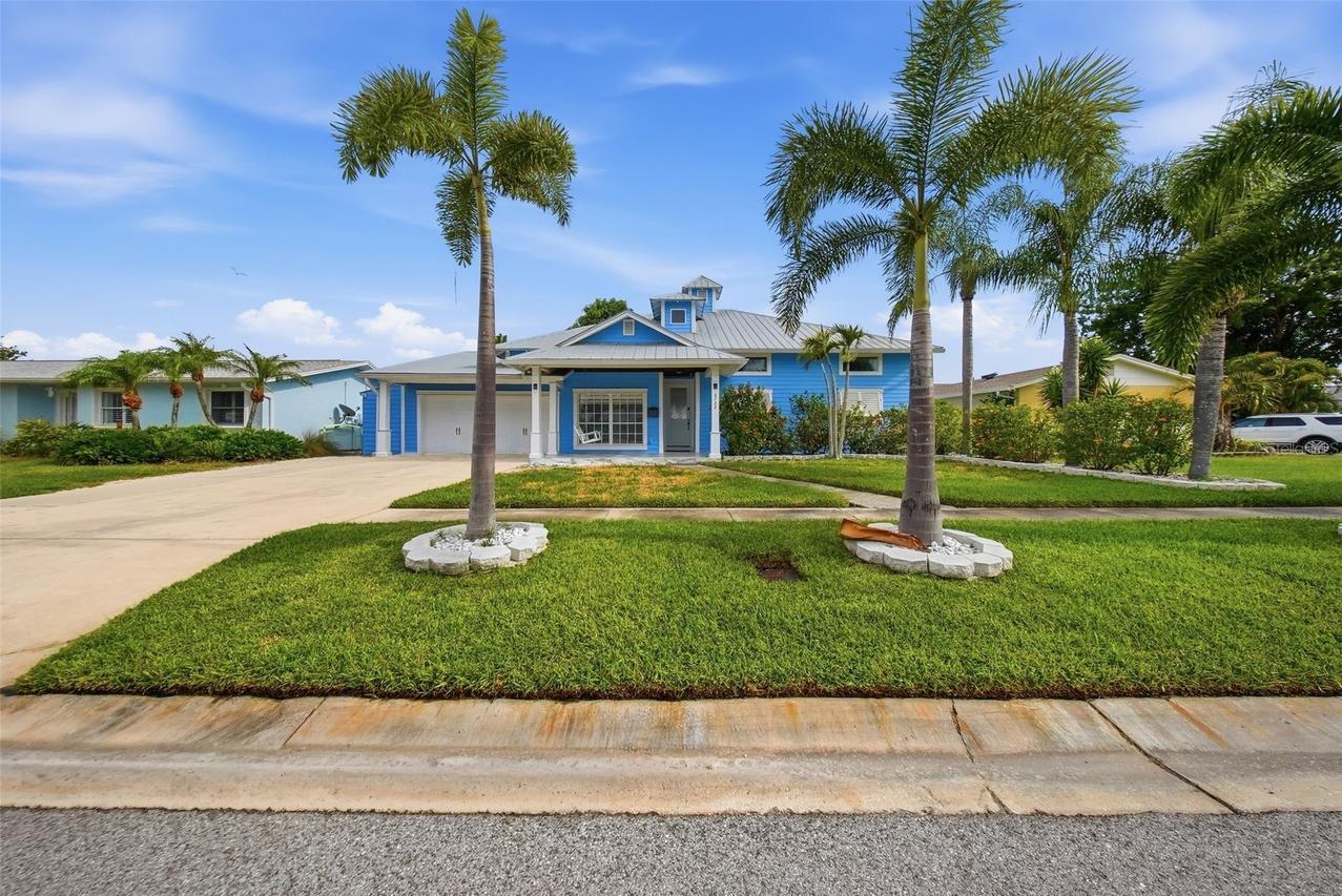 8722 Palisades Dr., Tampa, FL 33615