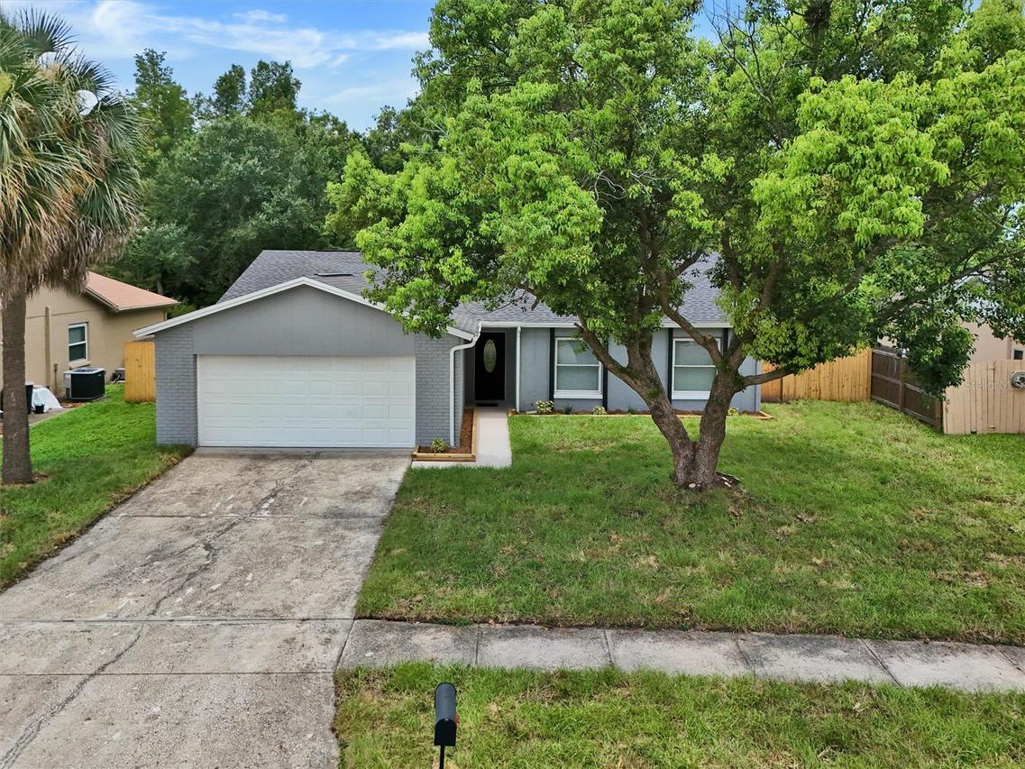 4914 Oakshire Dr., Tampa, FL 33625