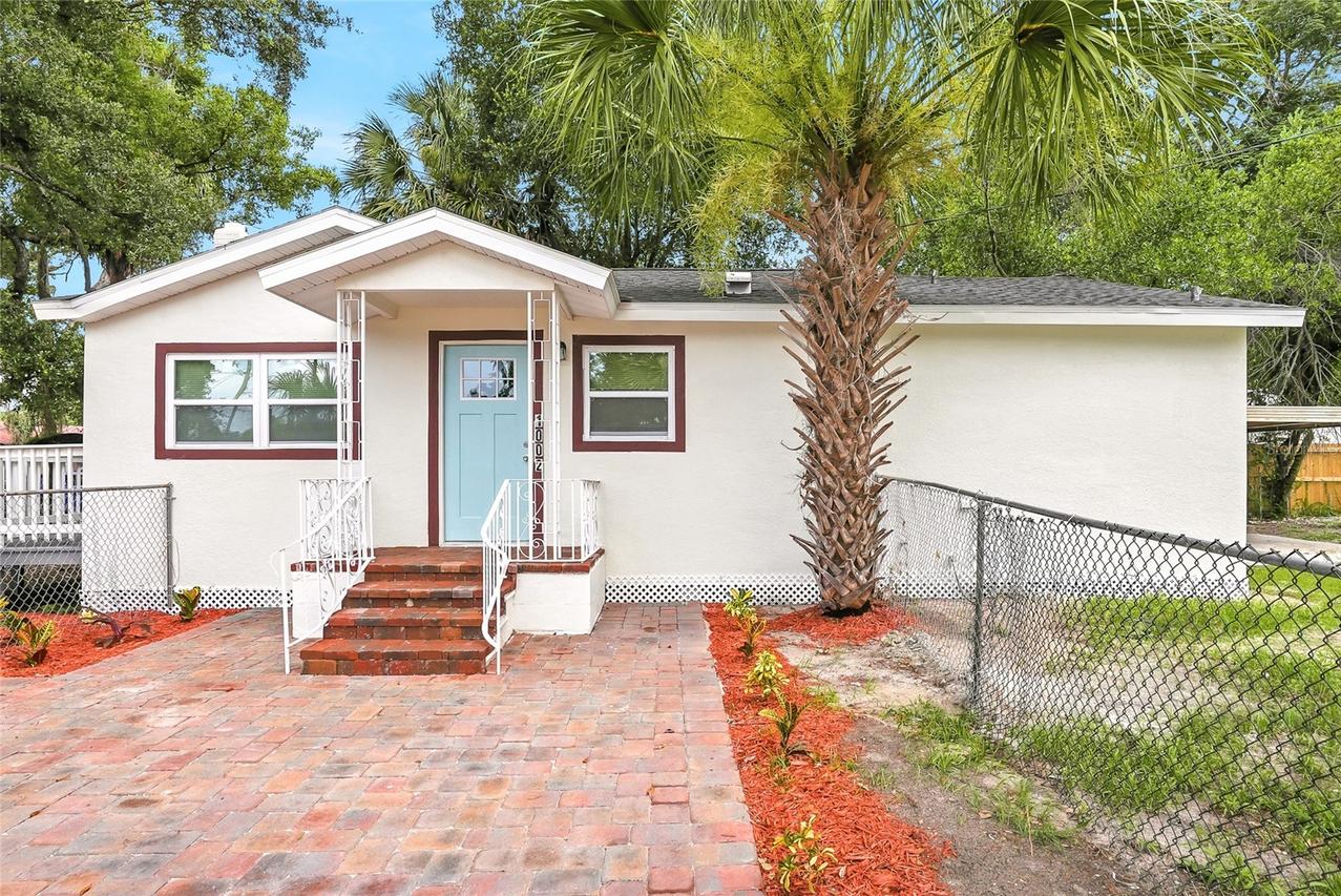 1002 E Seward St., Tampa, FL 33604