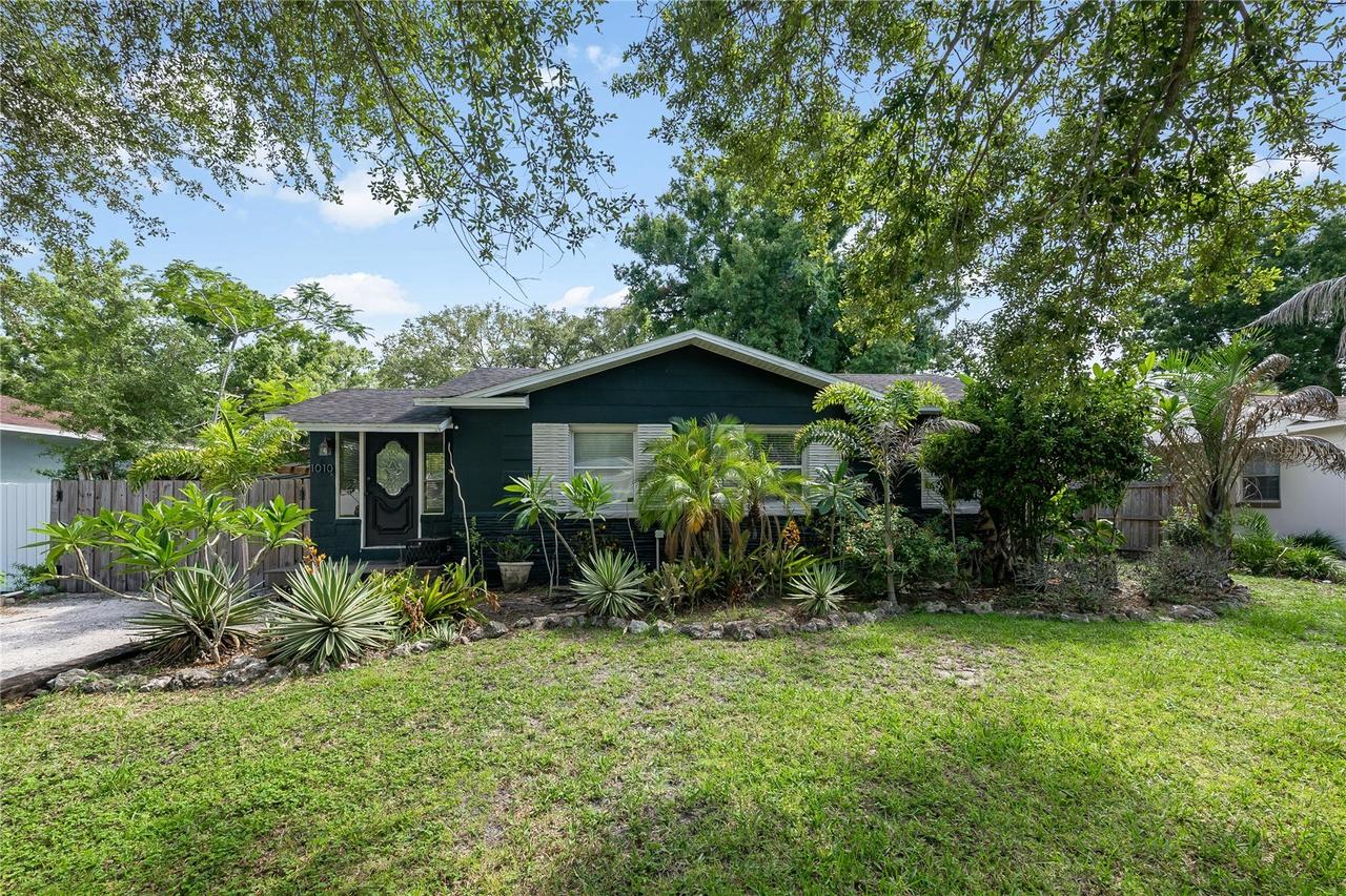 1010 W Berry Ave., Tampa, FL 33603
