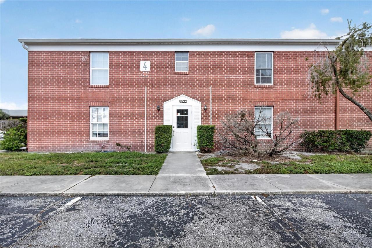 8522 10th St. #D, St Petersburg, FL 33702