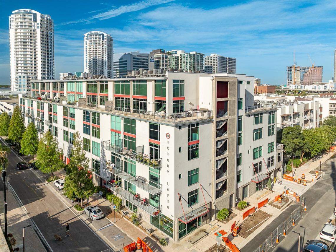 101 S 12th St. #402, Tampa, FL 33602