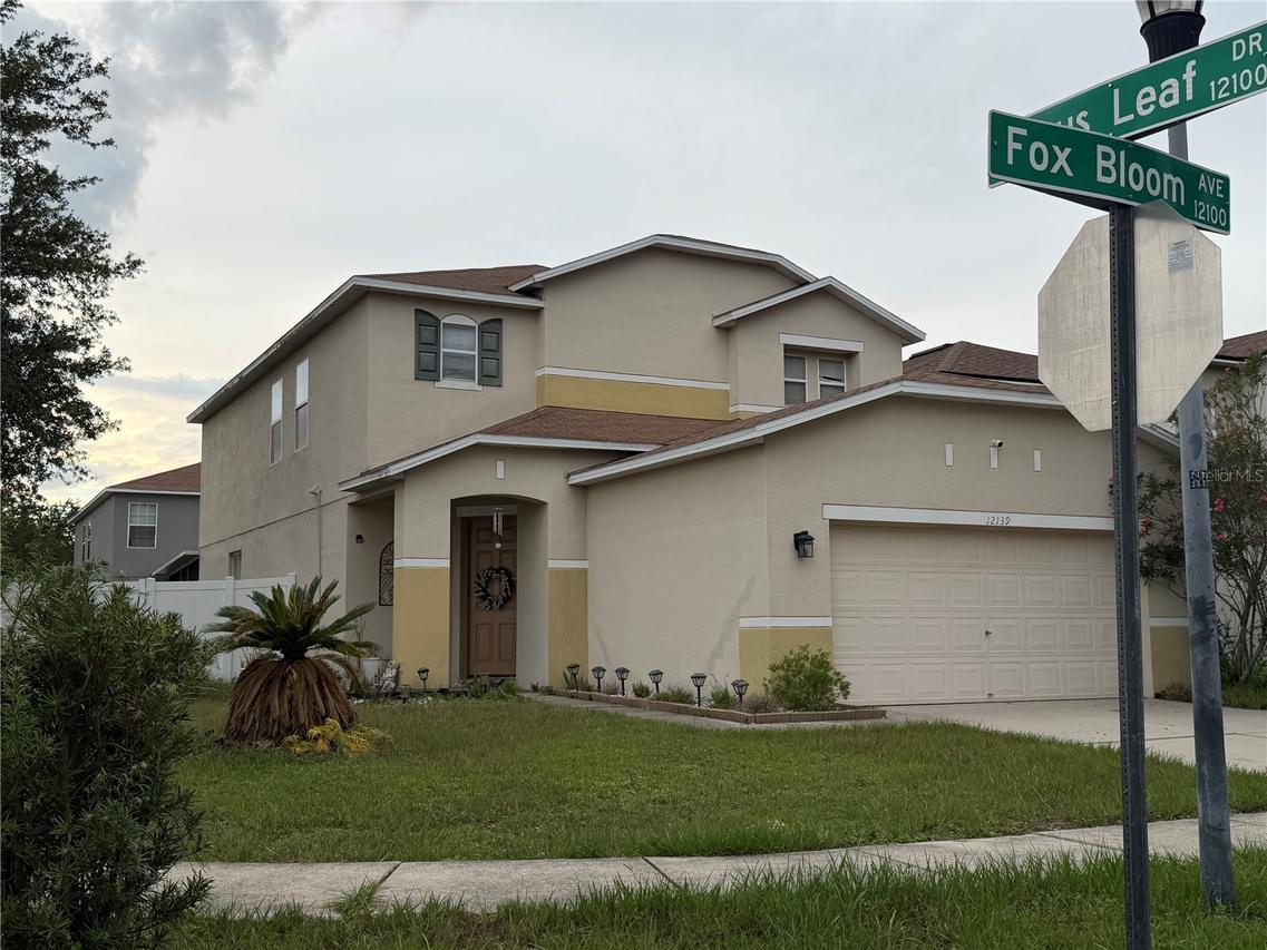 12139 Fox Bloom Ave., Gibsonton, FL 33534
