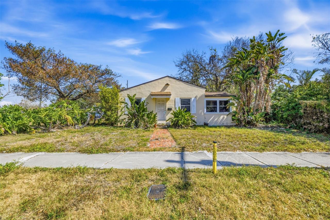 403 Columbia Dr., Tampa, FL 33606