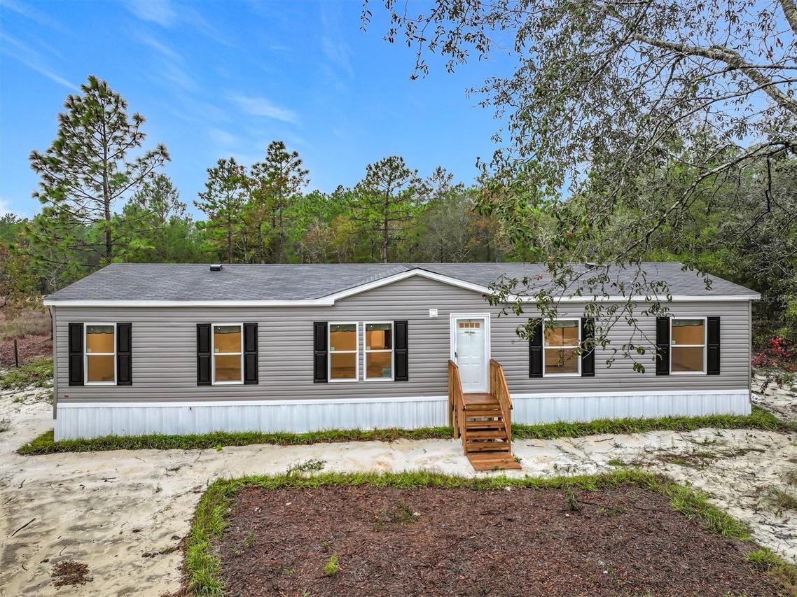 150 Lake Galilee Dr., Hawthorne, FL 32640