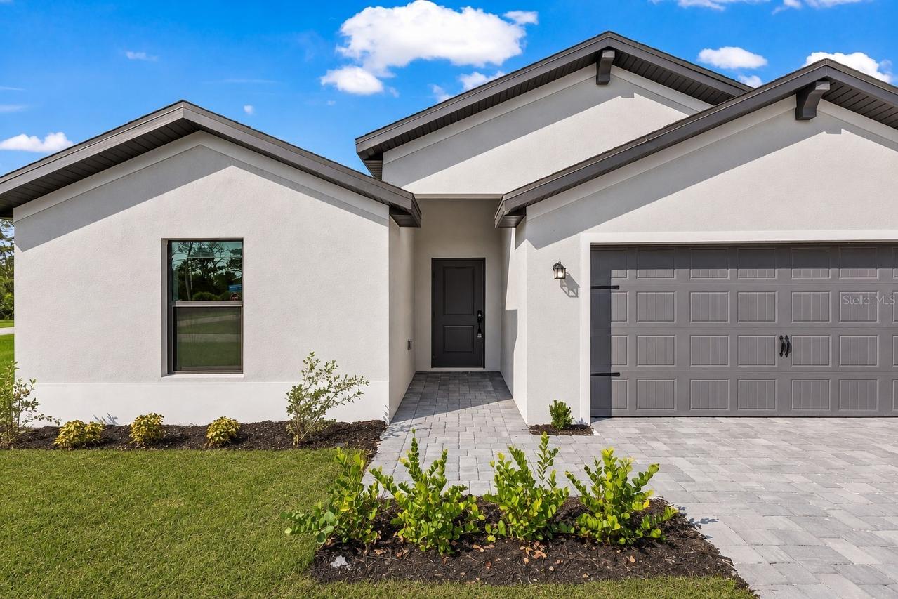 2874 Talleyrand Ave., North Port, FL 34286