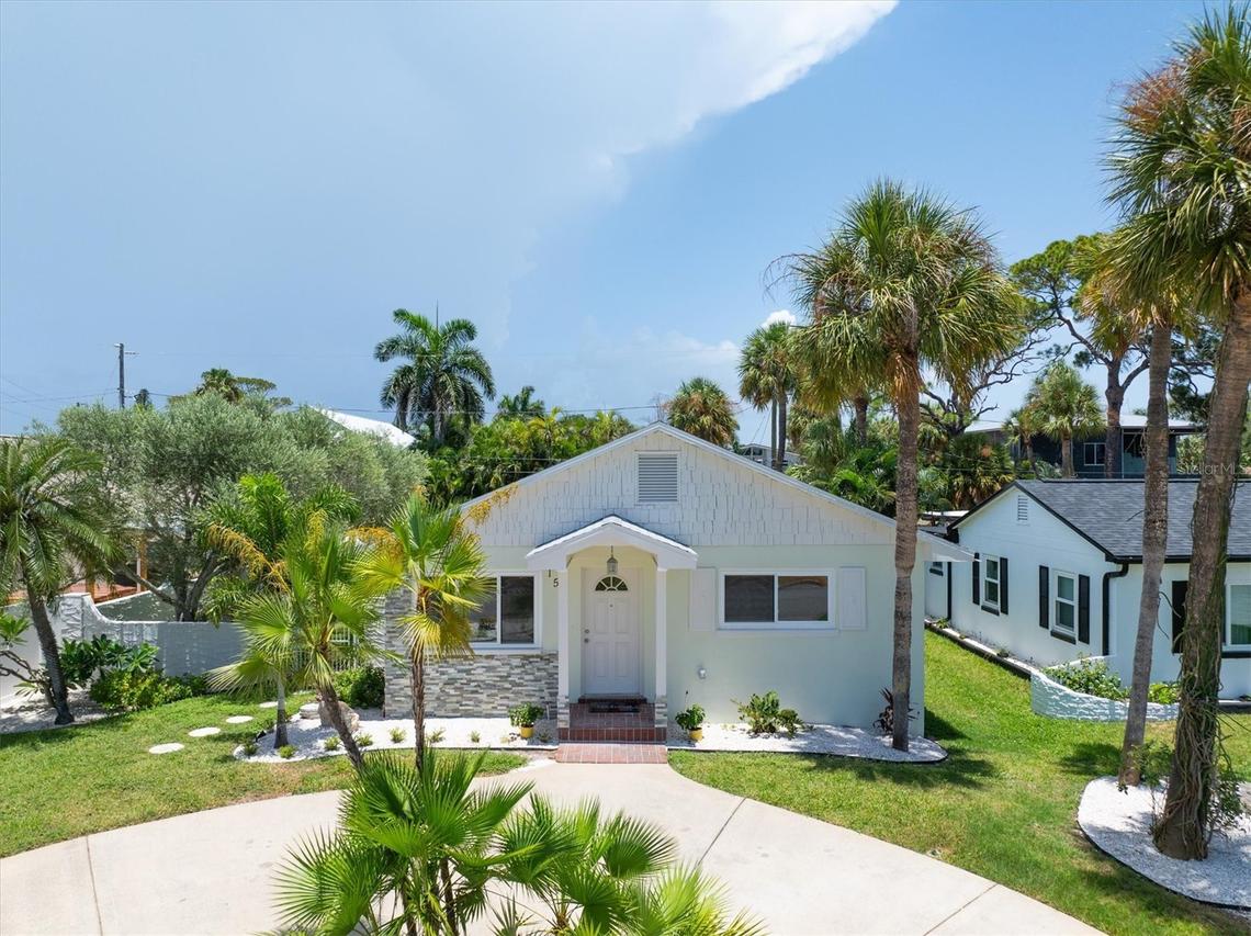 150 42nd Ave., St Pete Beach, FL 33706