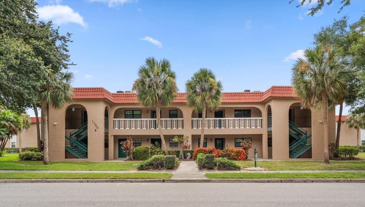 1750 Belleair Forest Dr. #B8, Belleair, FL 33756