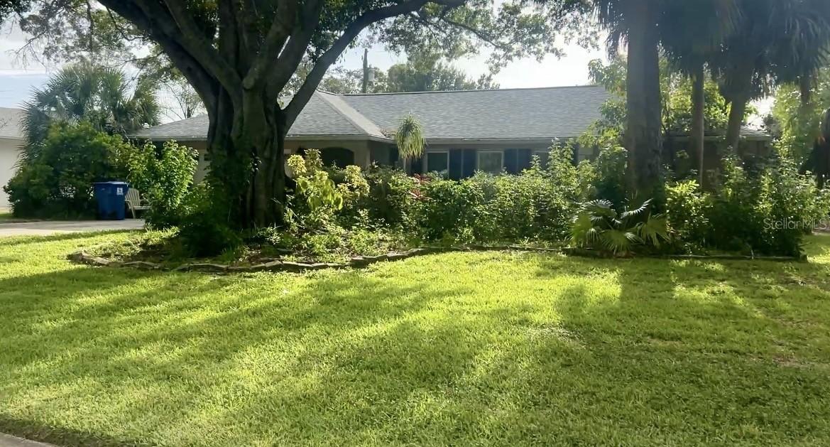 5230 Venetian Blvd., St Petersburg, FL 33703