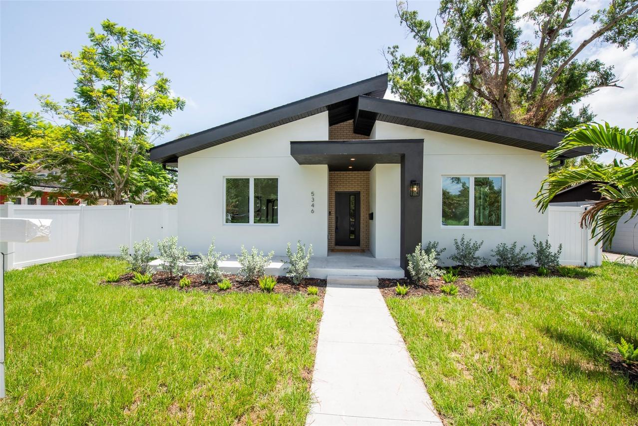 5346 2nd Ave., St Petersburg, FL 33707