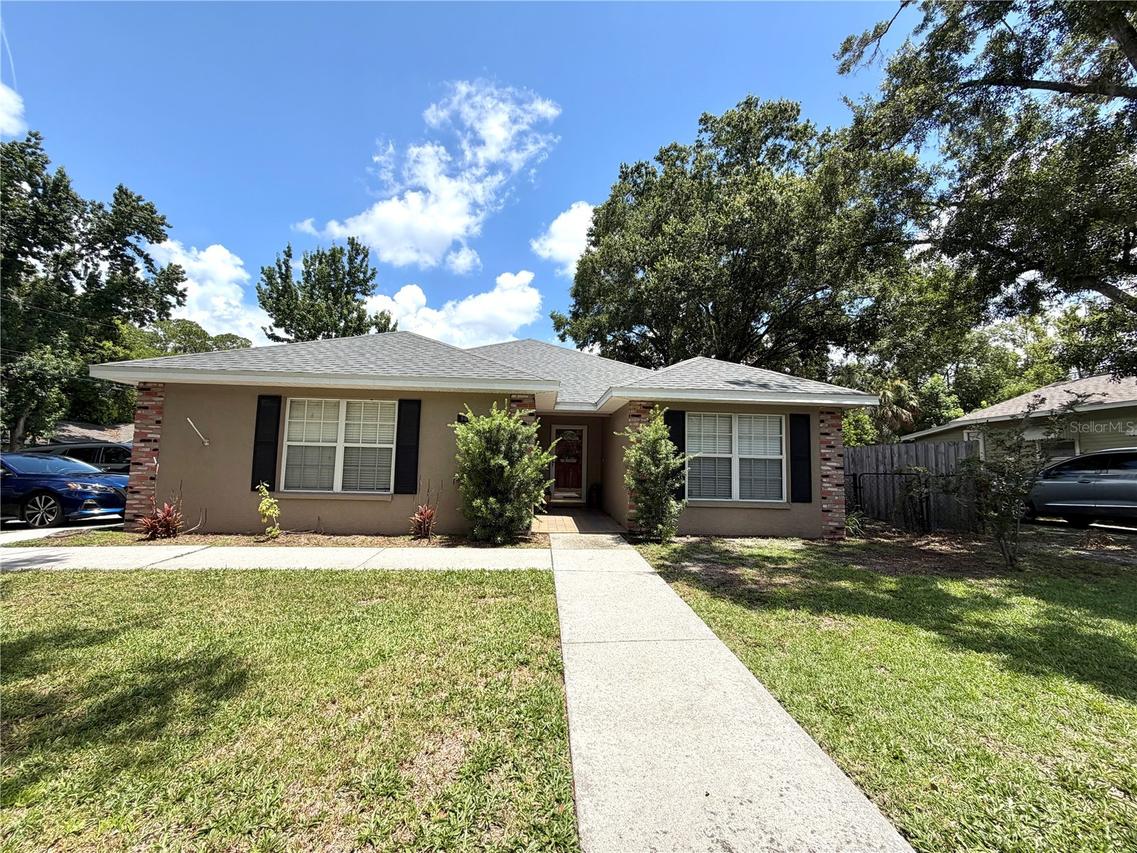 902 E Tomlin St., Plant City, FL 33563