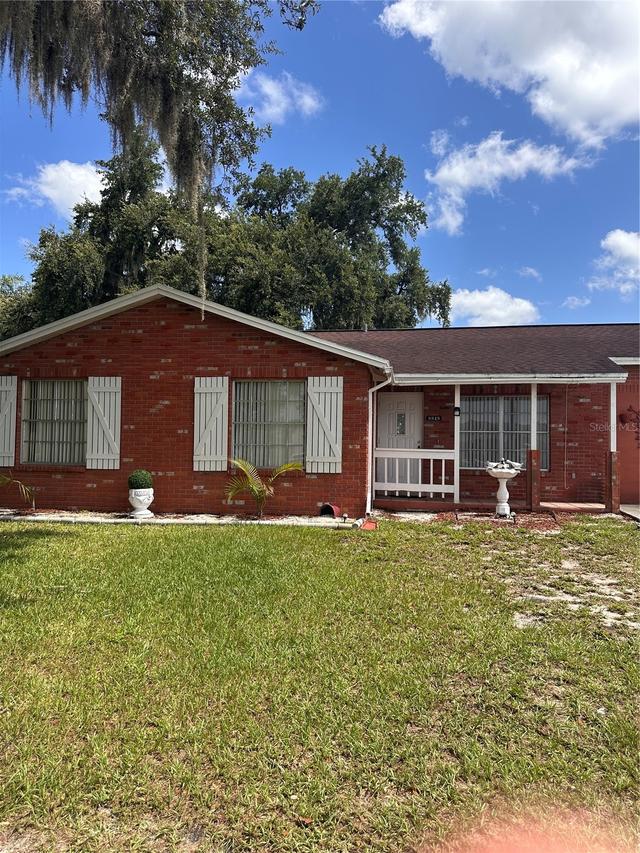 8848 Oak Cir., Tampa, FL 33615